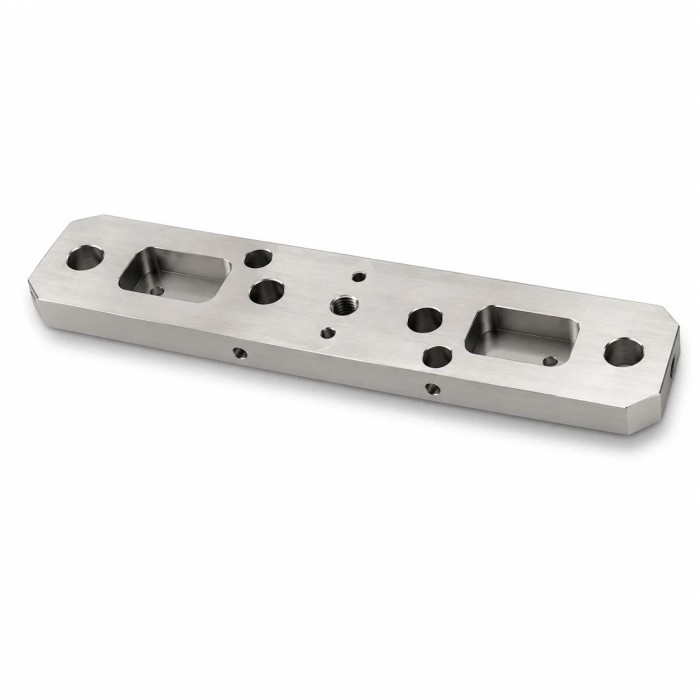 Płyta montażowa obrabiana CNC